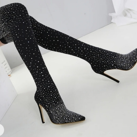 Azmodo Shoes - Thigh High Heeled Boots